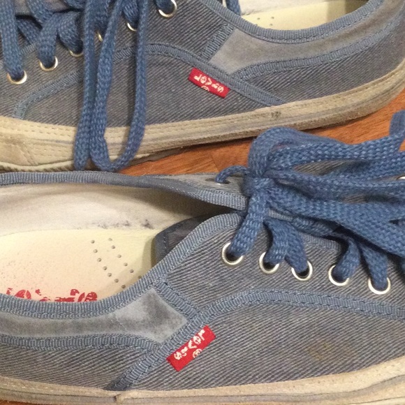Levi’s Denim/Suede Sneaker Style Shoes - Picture 6 of 6